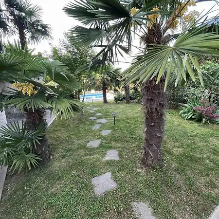 Tranquil Spacious With Private Pool *